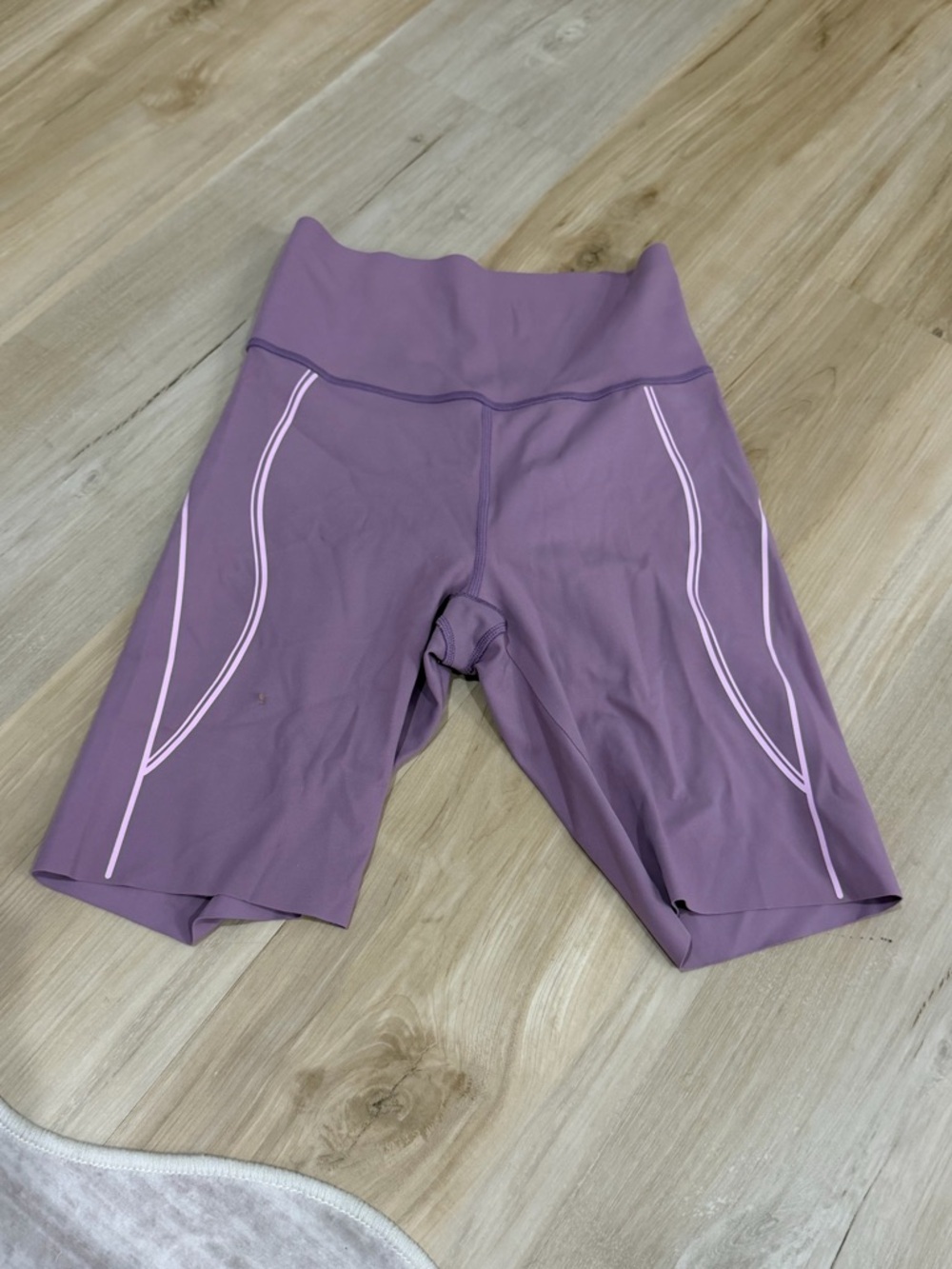 Women’s High-Waist Lavender Active Shorts